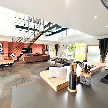 Malou 190m2 ,proche 펜션 Outreau